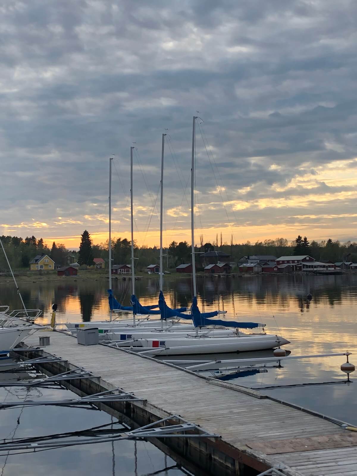 Forebåtarna klara att börja seglas, gå in på Hellonature och boka